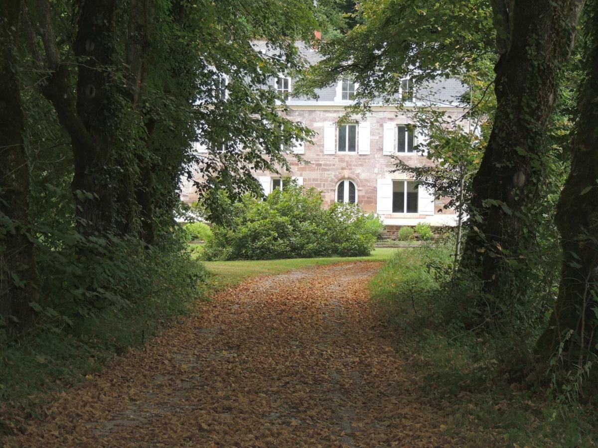 La Tour Du Chambon Apartment Brignac-la-Plaine Exterior photo